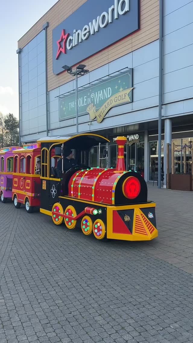 🎉 New Arrival Alert: The Dalton Park Express! 🚂Hop on board our brand new children’s train for £2.50 and add a little extra magic to your shopping trip✨🕚 11am - 4pm every day in the school holidays, then weekends only**Times may vary due to Quiet Shopping Mornings and weather conditions#daltonparkexpress #childrenstrain #shopping #daltonpark #northeast